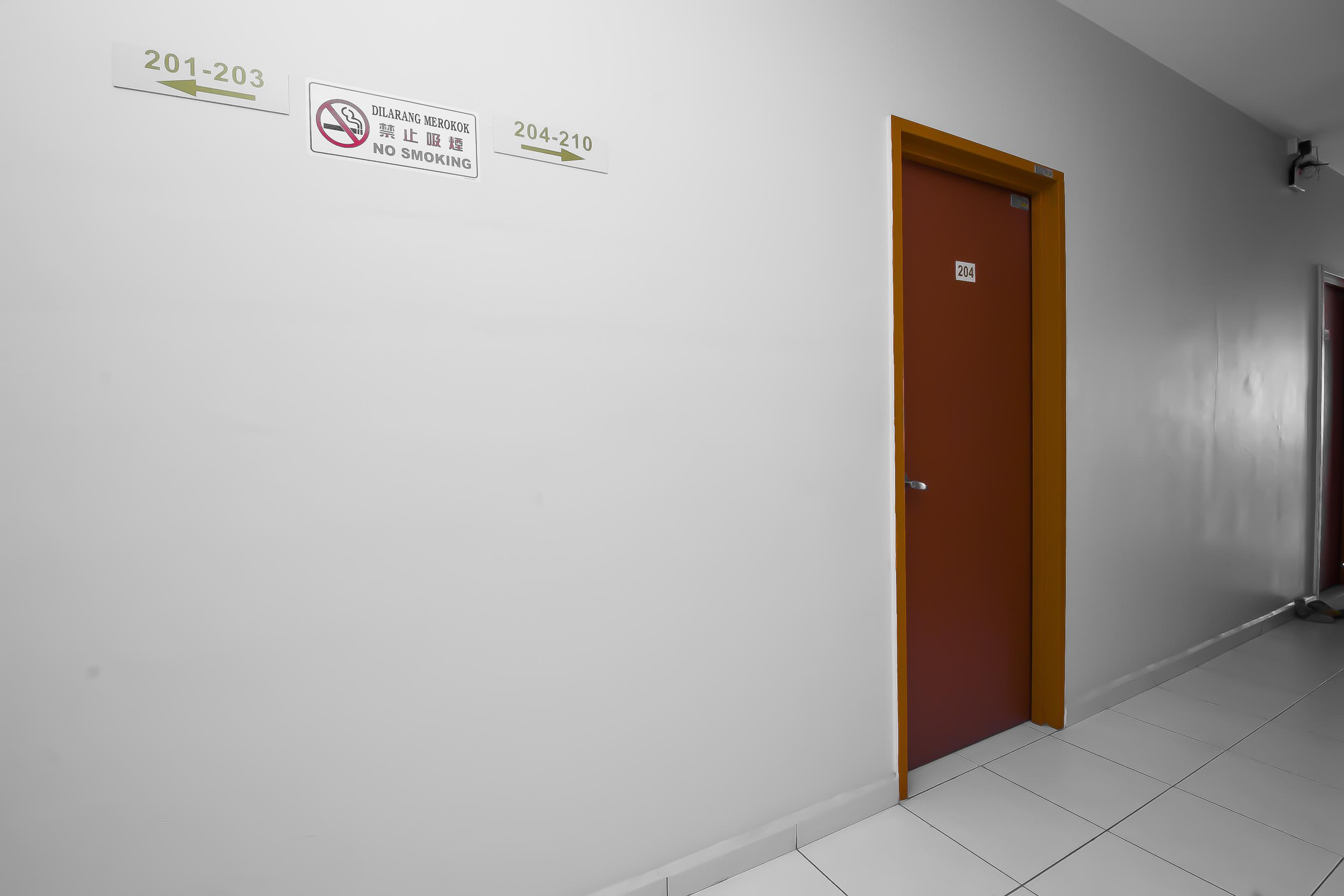 Oyo 582 Hotel Walk Inn Kampong Pasir Puteh  Exteriör bild
