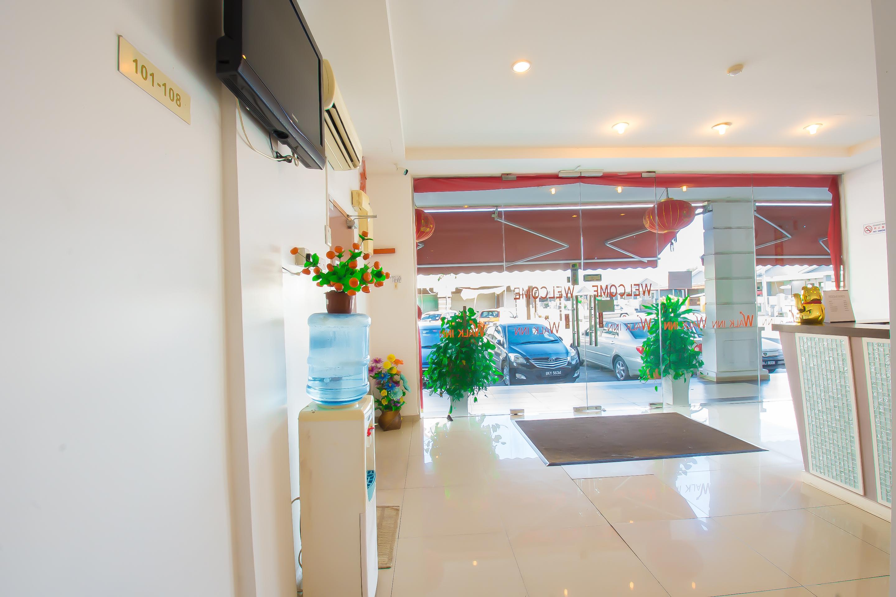 Oyo 582 Hotel Walk Inn Kampong Pasir Puteh  Exteriör bild