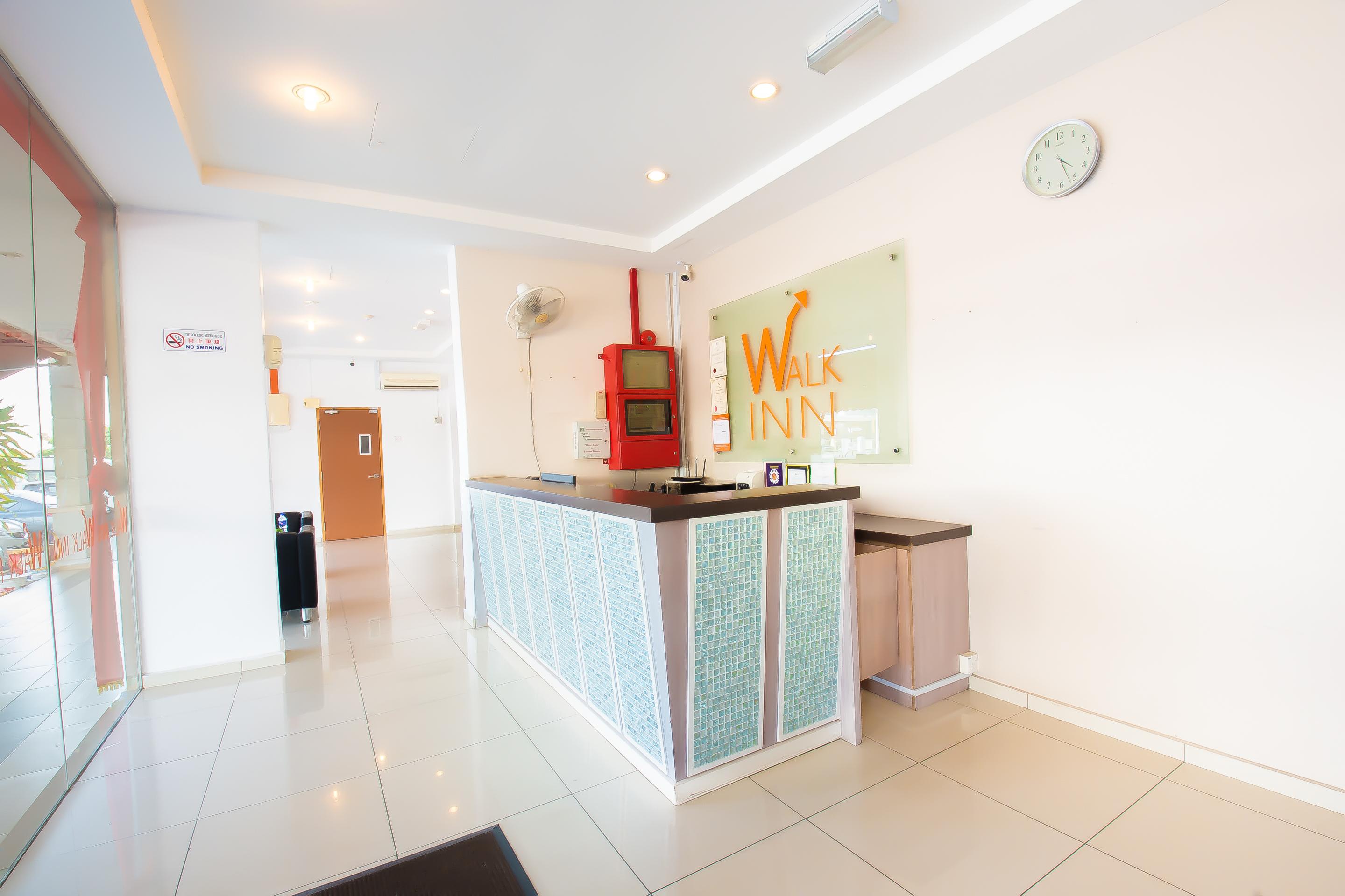 Oyo 582 Hotel Walk Inn Kampong Pasir Puteh  Exteriör bild