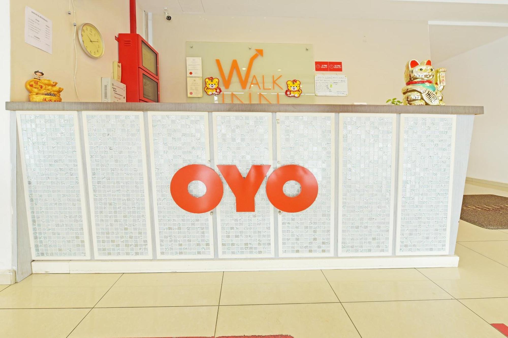 Oyo 582 Hotel Walk Inn Kampong Pasir Puteh  Exteriör bild